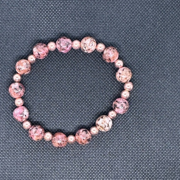 Rhodonite bracelet with rise gold tone color handmade stretchy - Picture 5 of 8